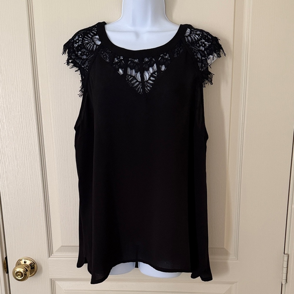 41 Hawthorn Black Lace-Shoulder Women's Sleeveless Blouse Size XL EUC!